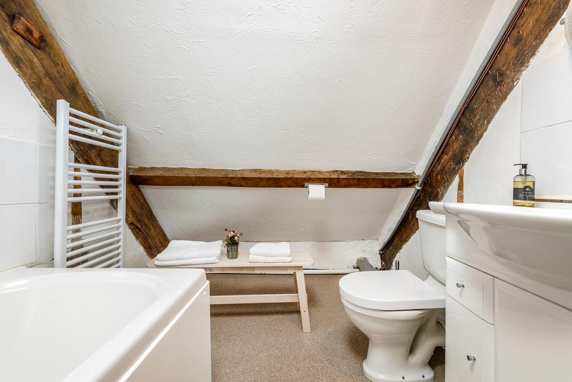 Kidwelly Farmhouse B&B ภายนอก รูปภาพ